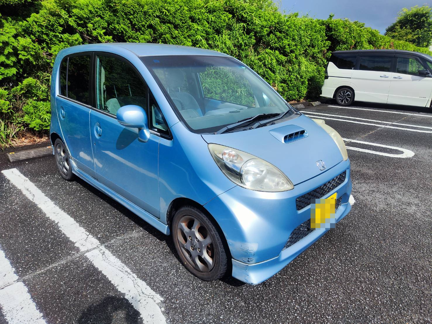 外装右前
