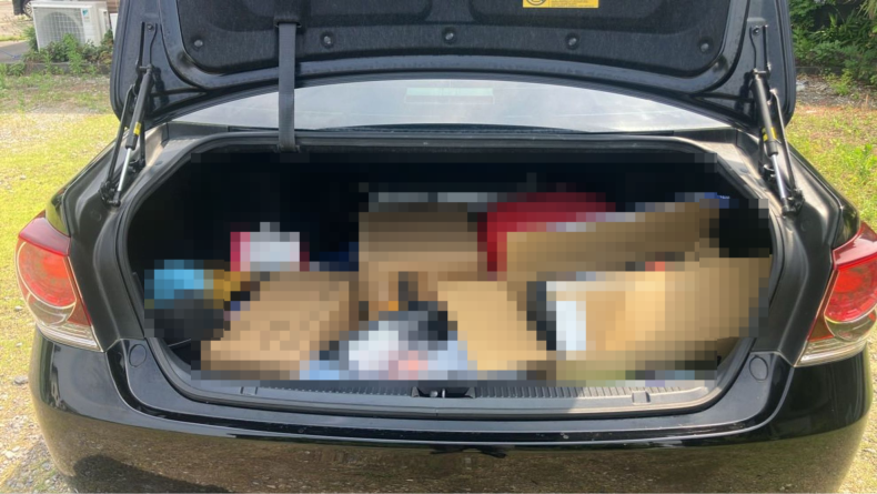 内装トランク