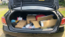 内装トランク