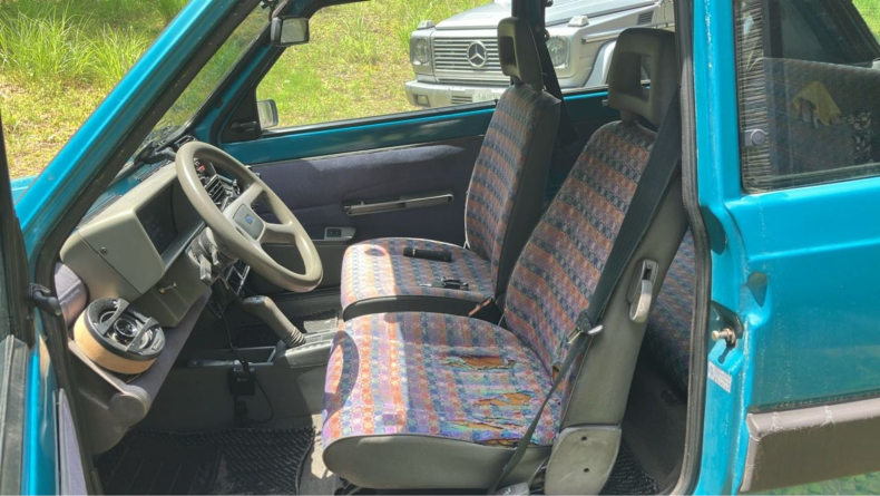 内装前方シート