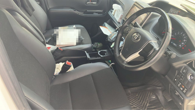 内装前方シート