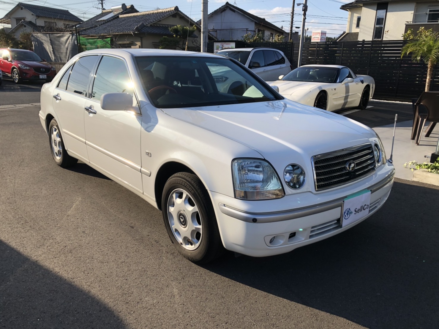 外装右前
