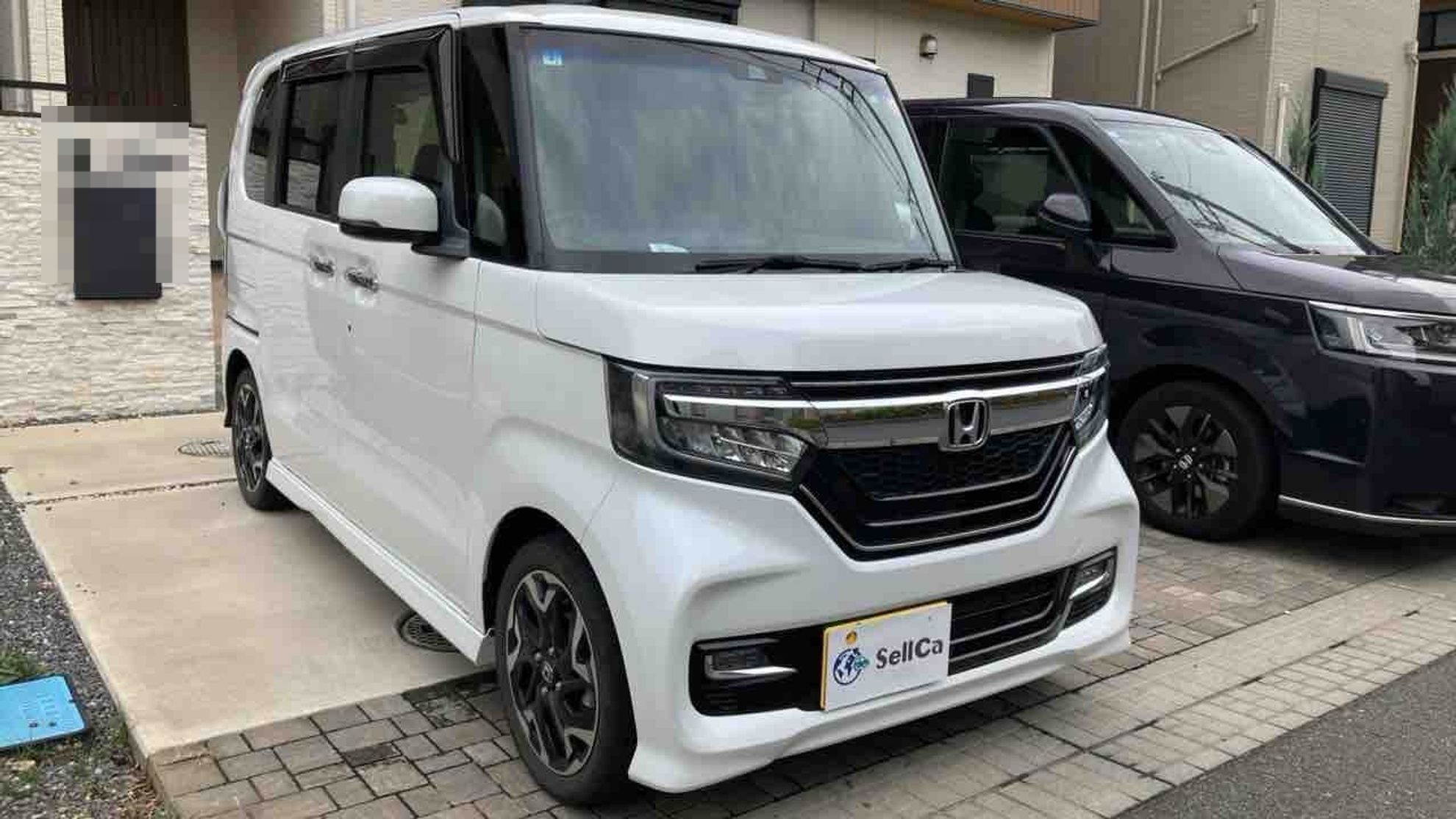 外装右前