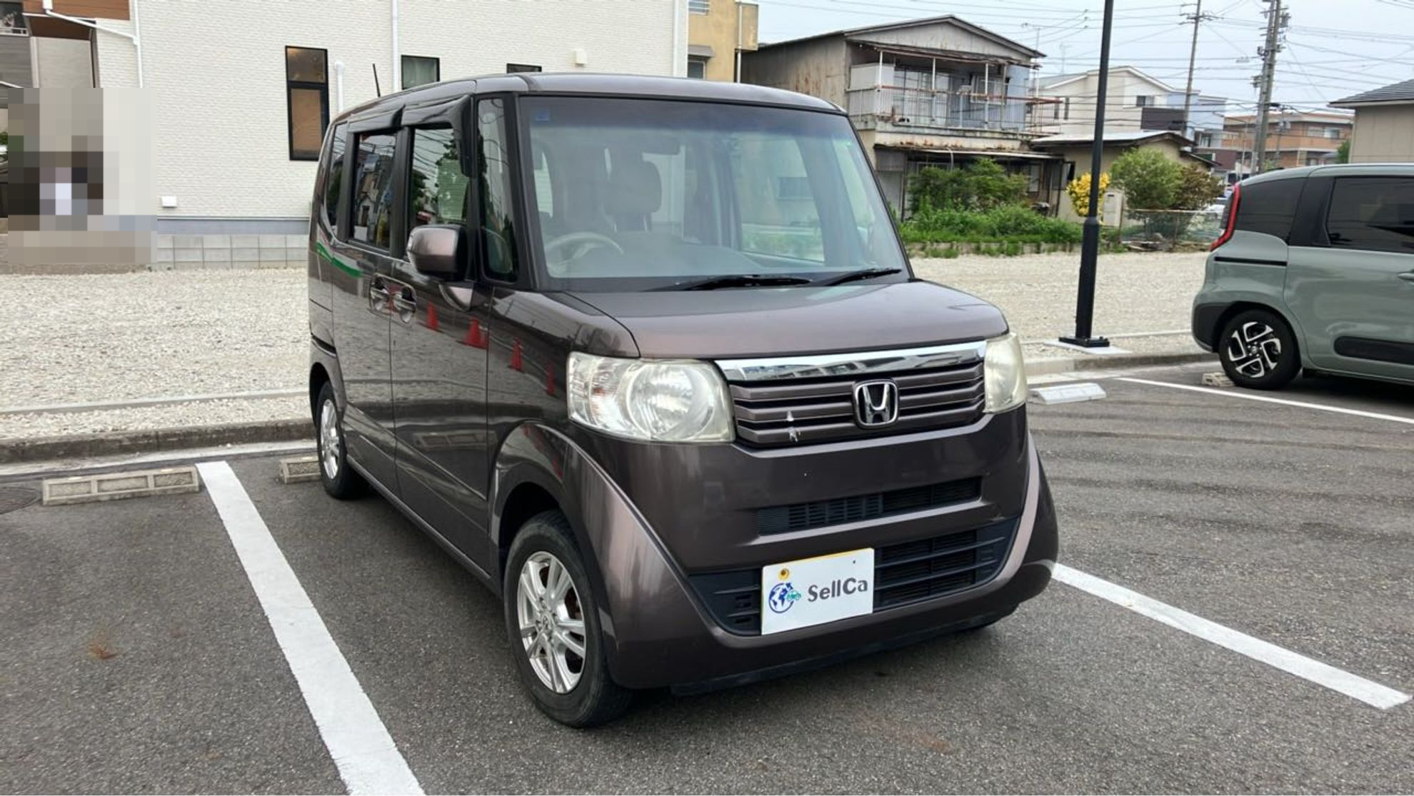 外装右前