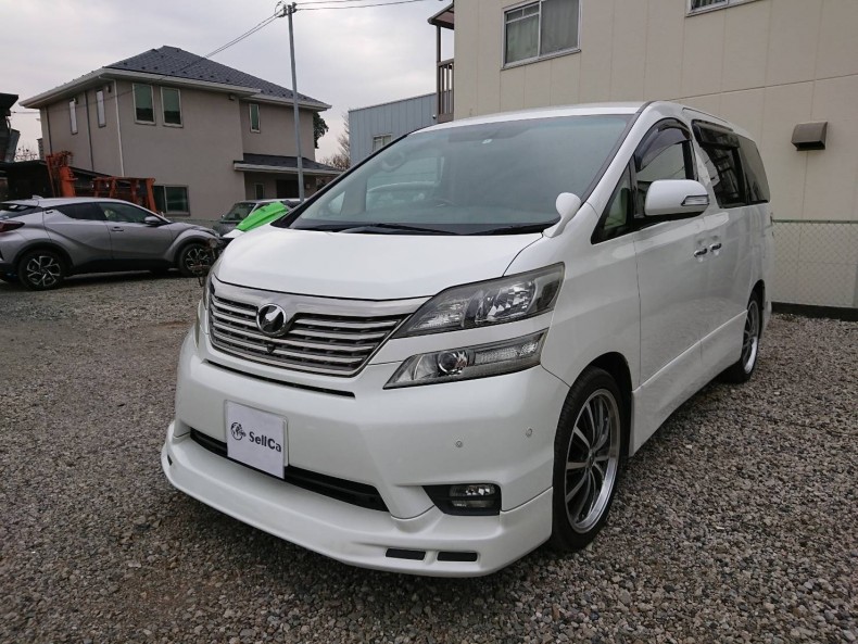 car_main_img