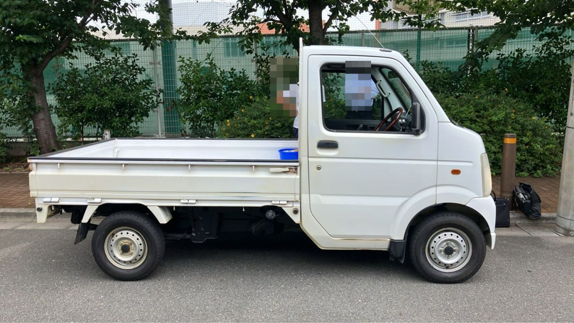 外装右