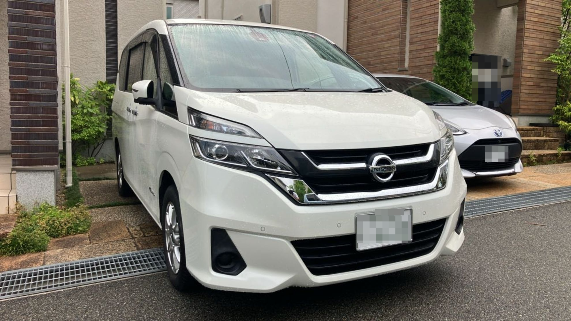 外装右前