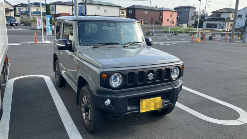 外装右前