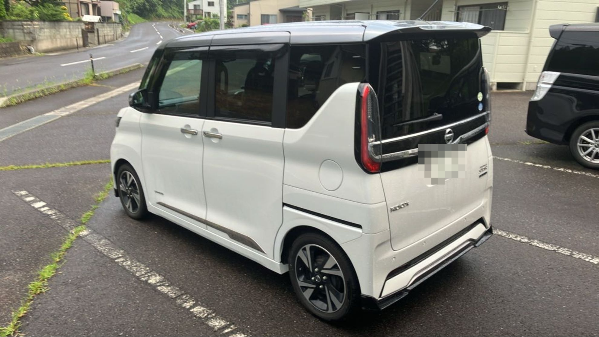 外装左後方