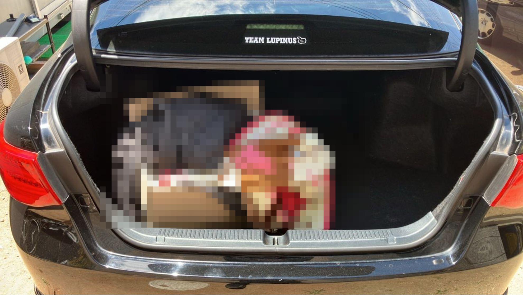 内装トランク