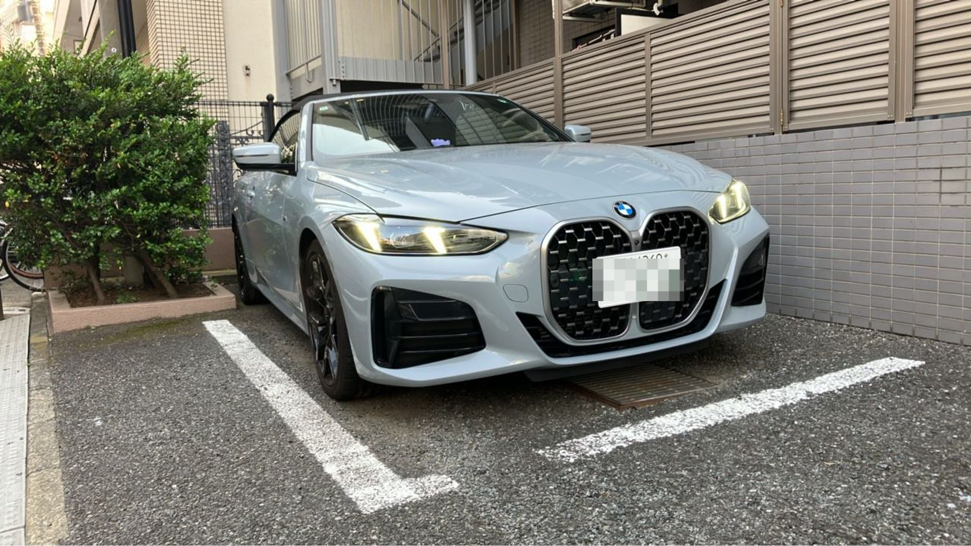 外装右前