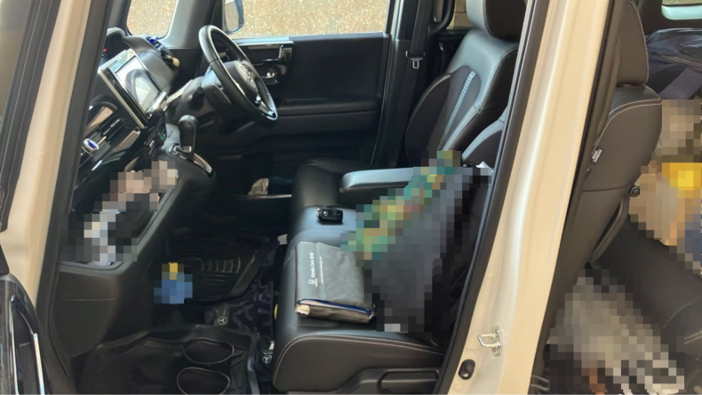 内装前方シート