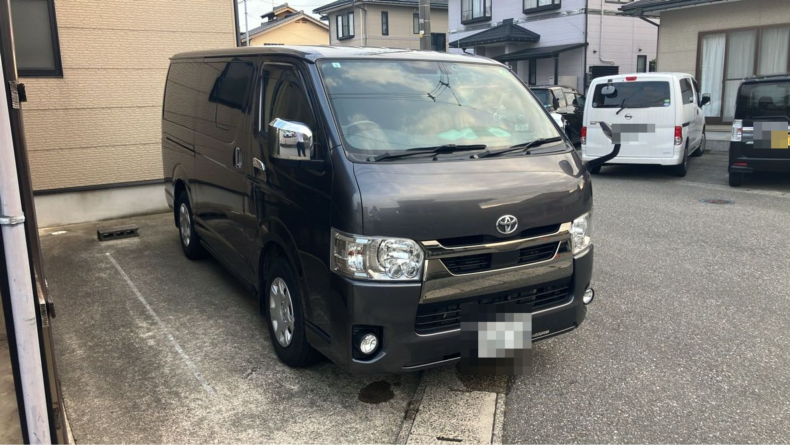 外装右前
