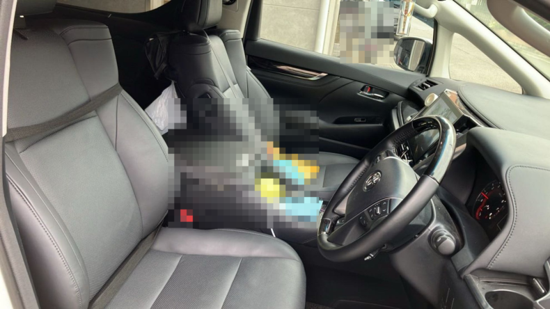 内装前方シート