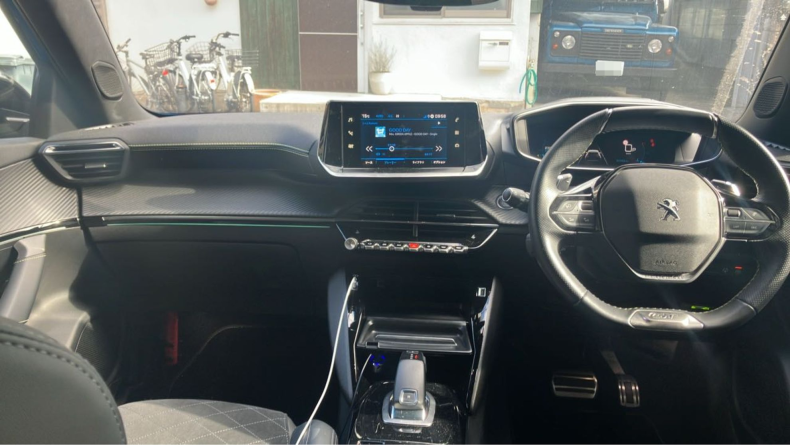 内装インパネ全体