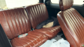 内装後方シート