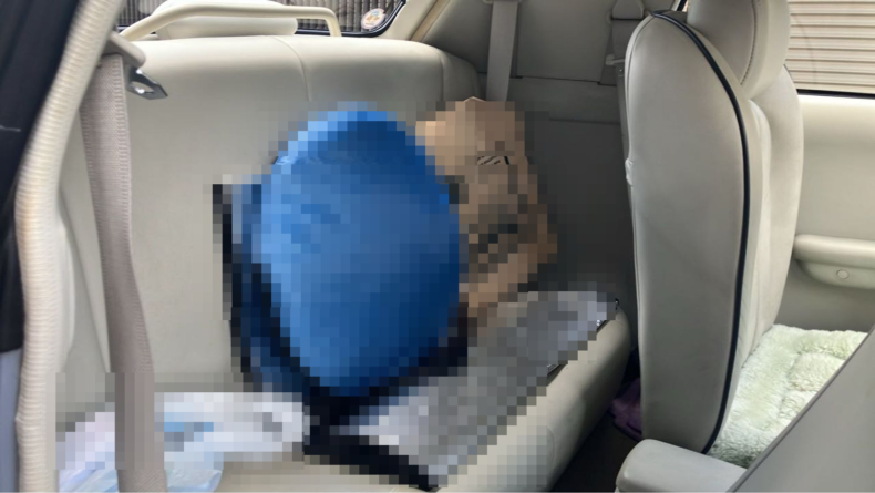 内装後方シート