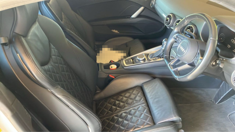 内装前方シート