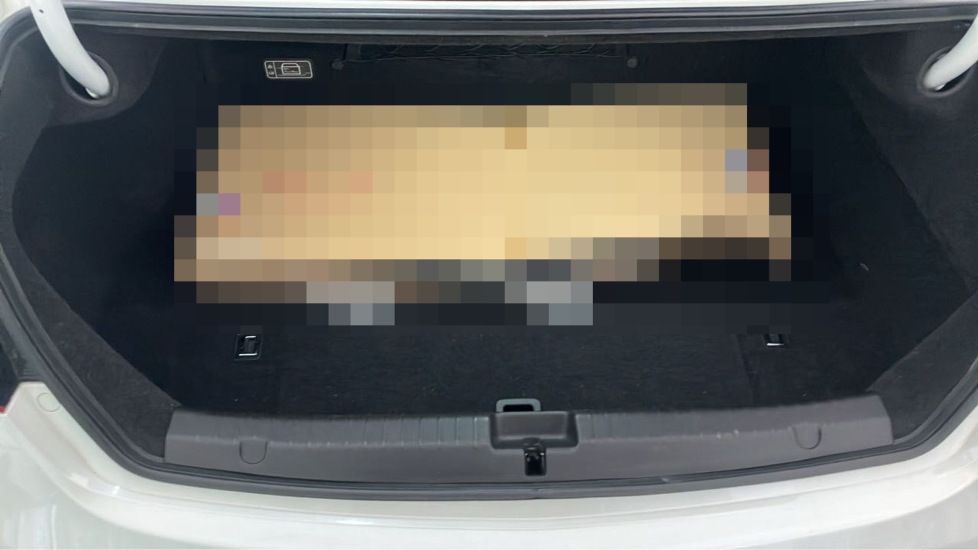 内装トランク