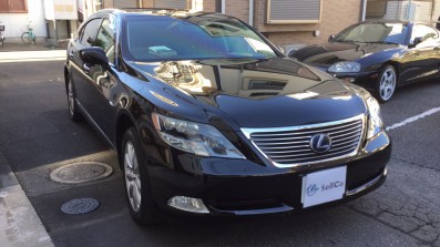 car_main_img