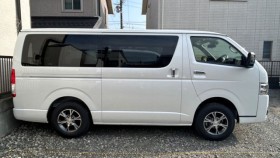 外装右