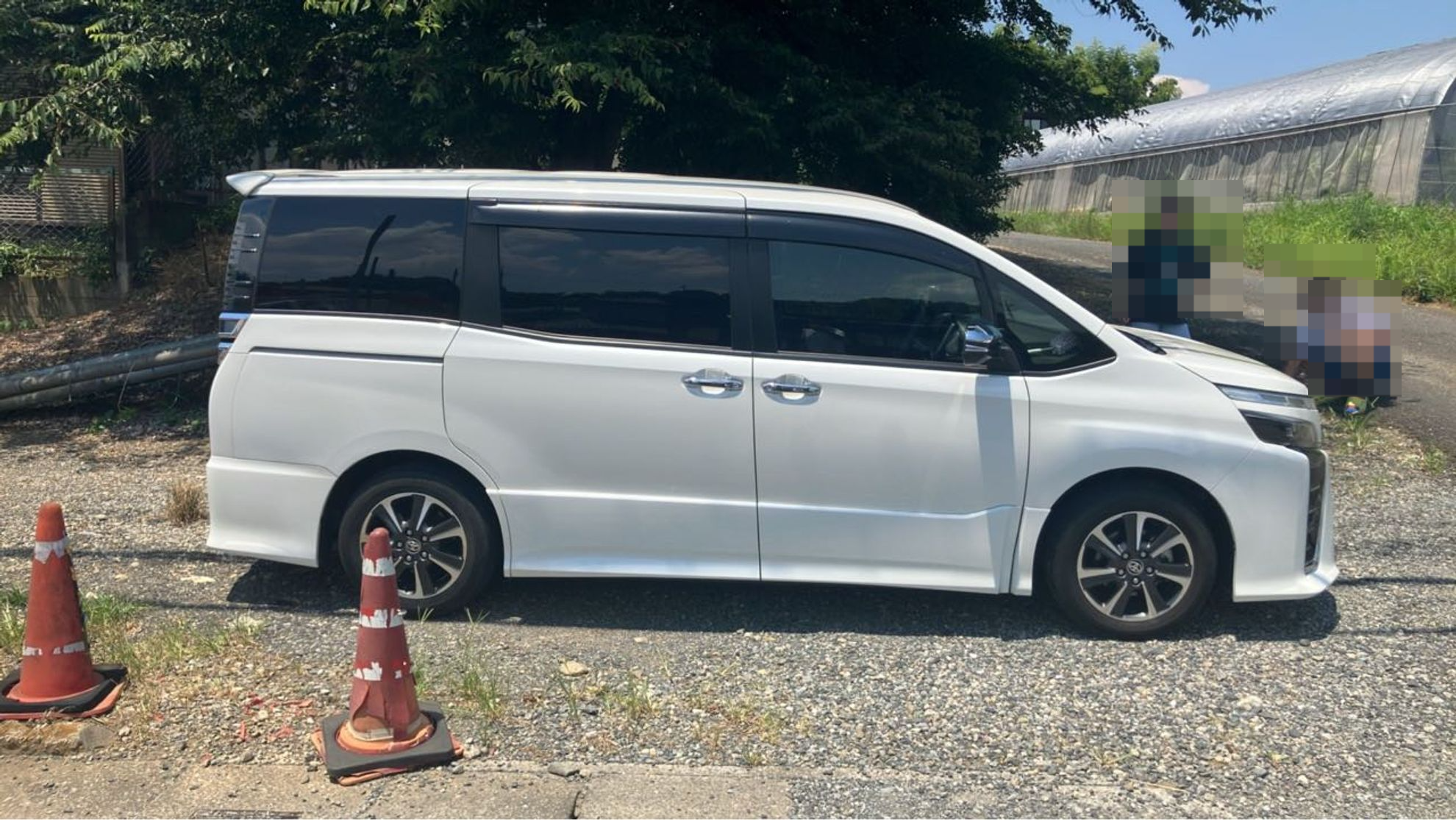 外装右