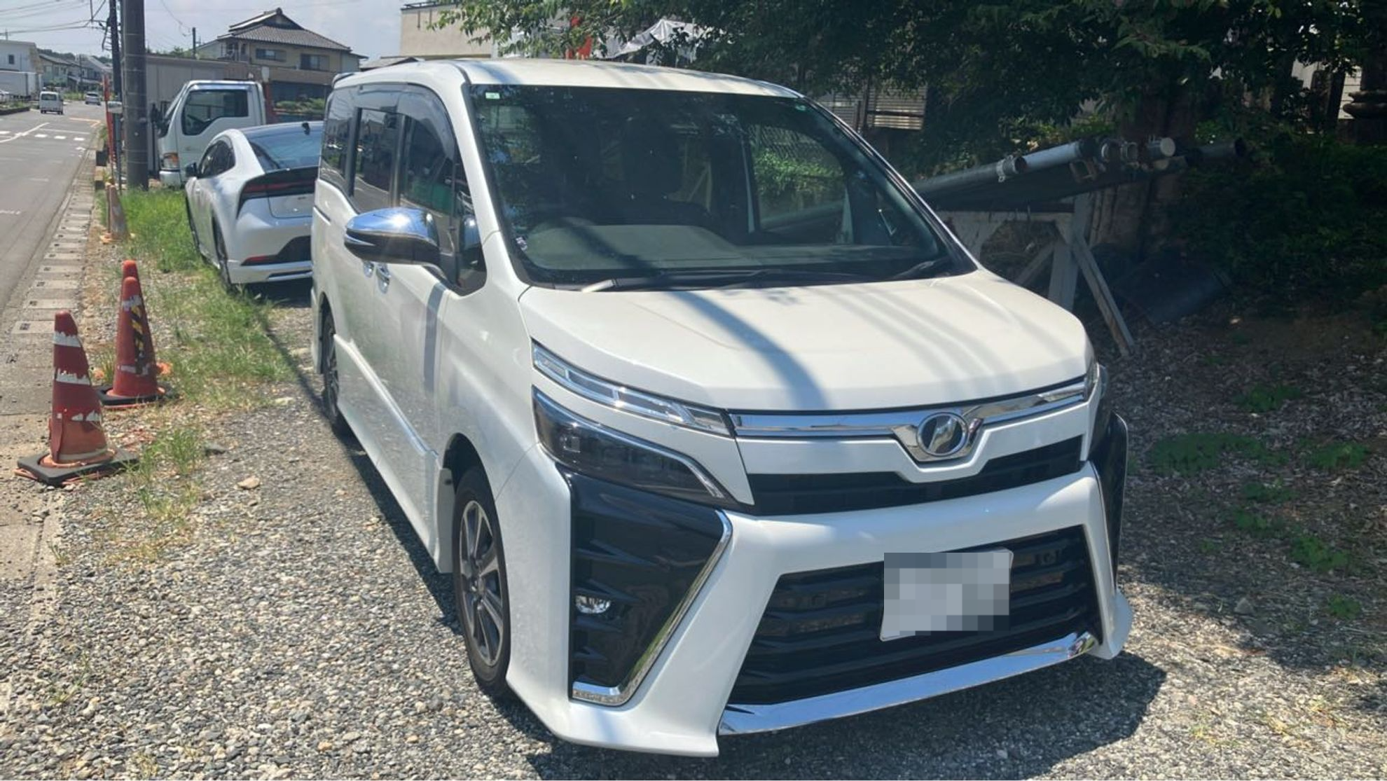 外装右前