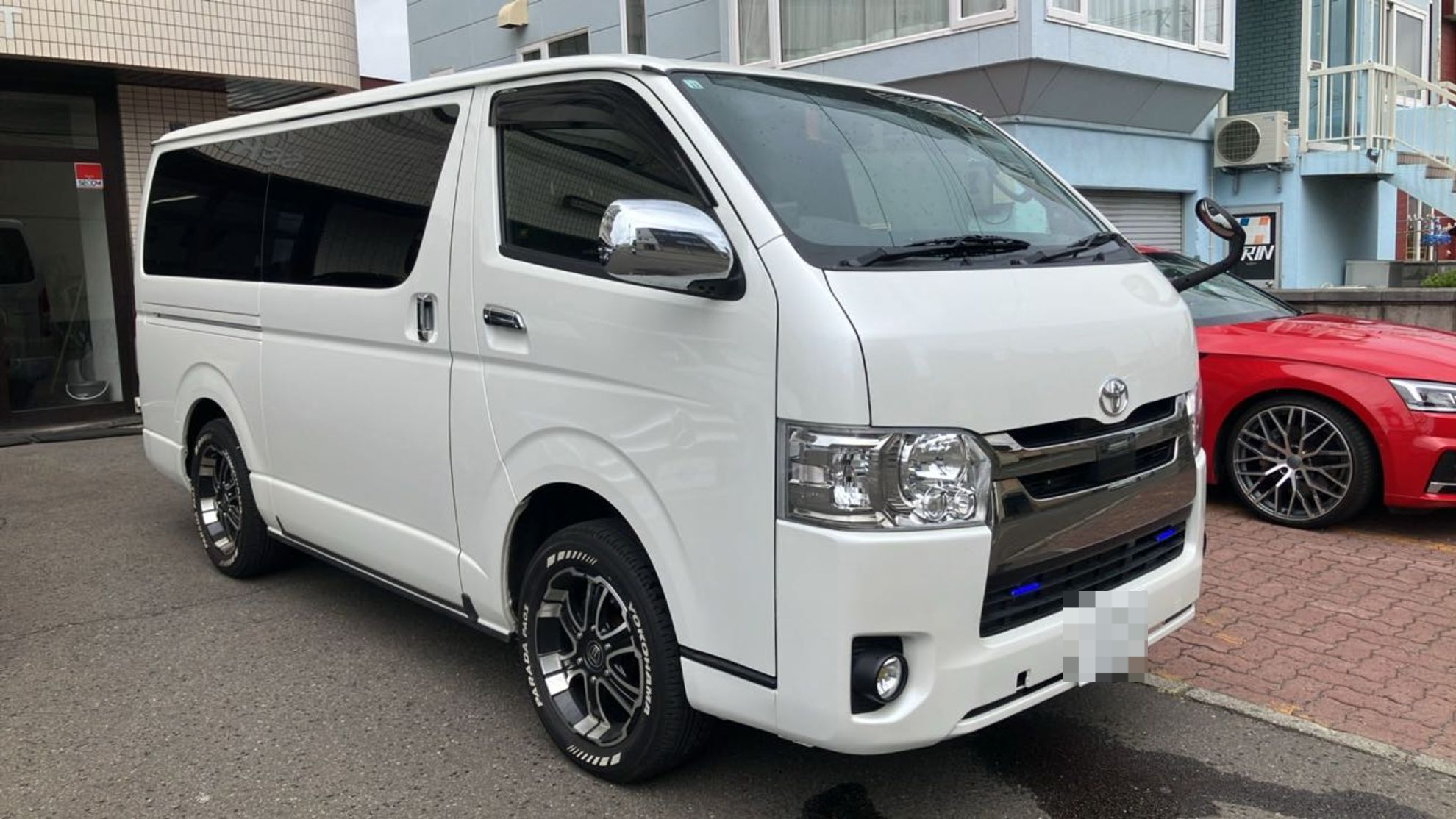 外装右前