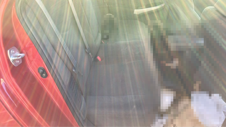 内装後方シート