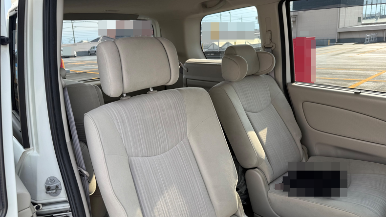 内装後方シート