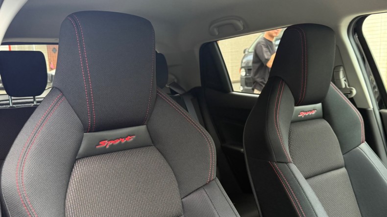 内装前方シート