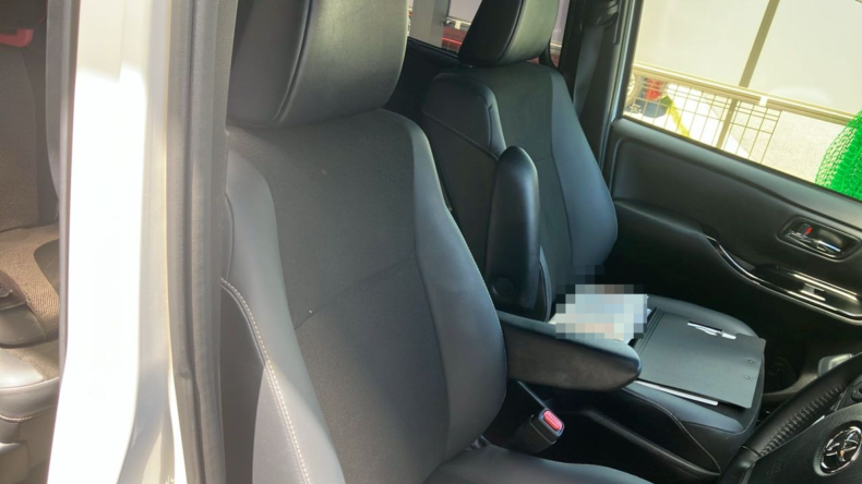 内装前方シート