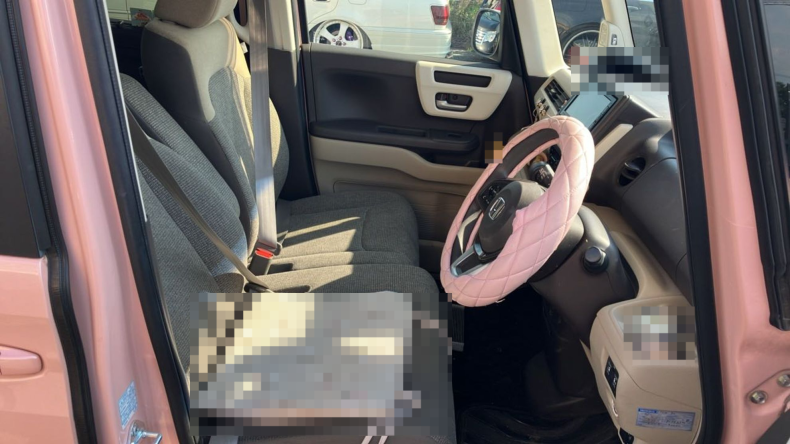 内装前方シート