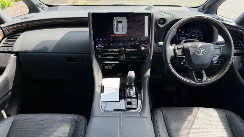 内装インパネ全体