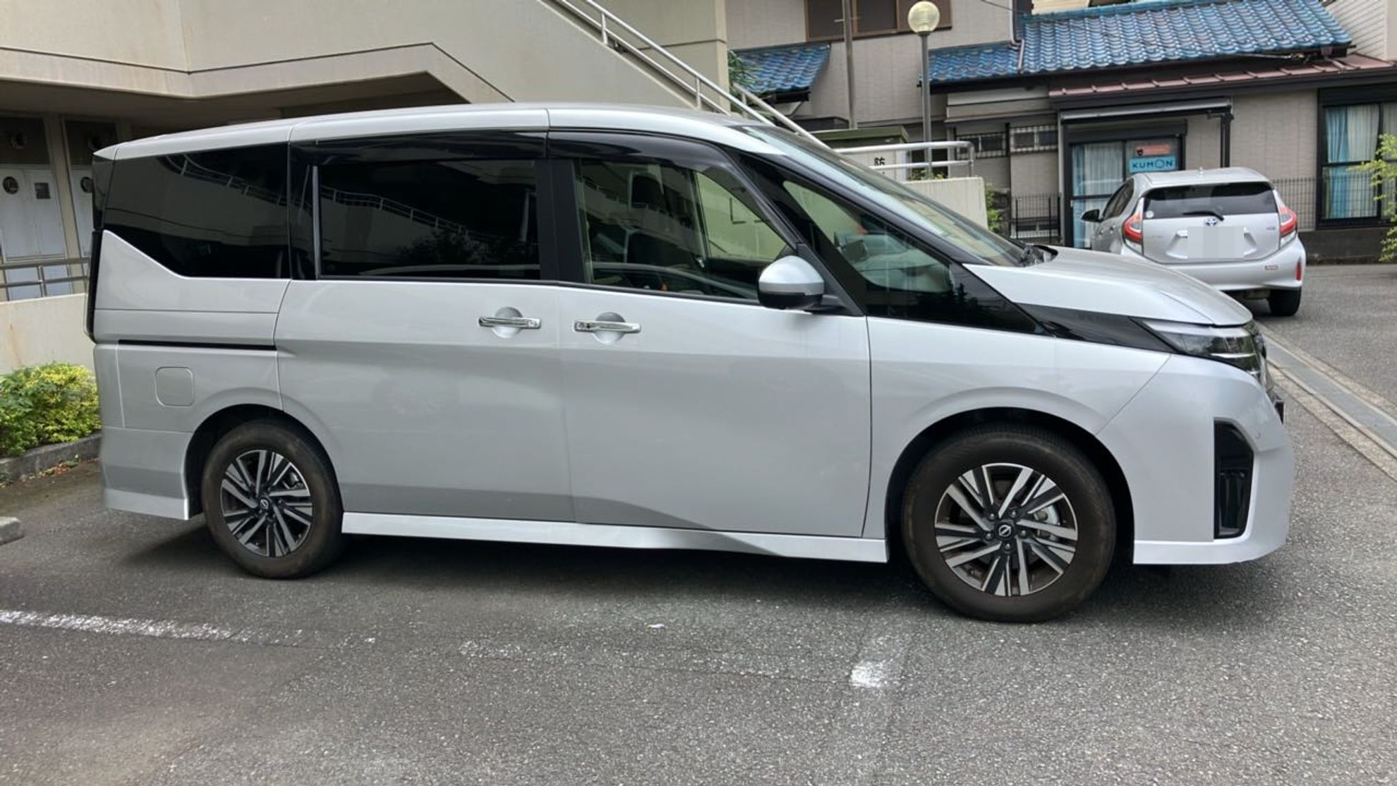 外装右