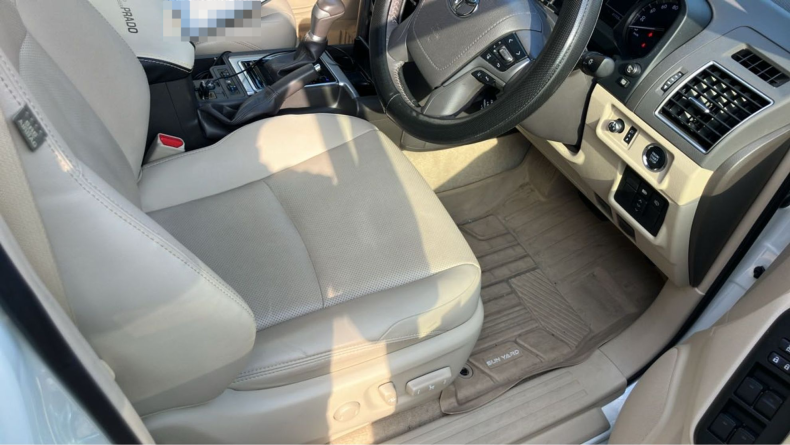 内装前方シート