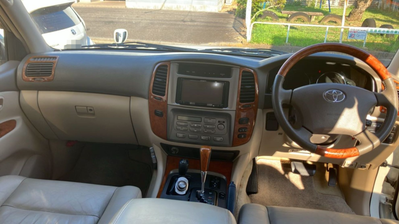 内装インパネ全体