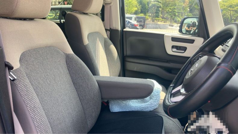 内装前方シート