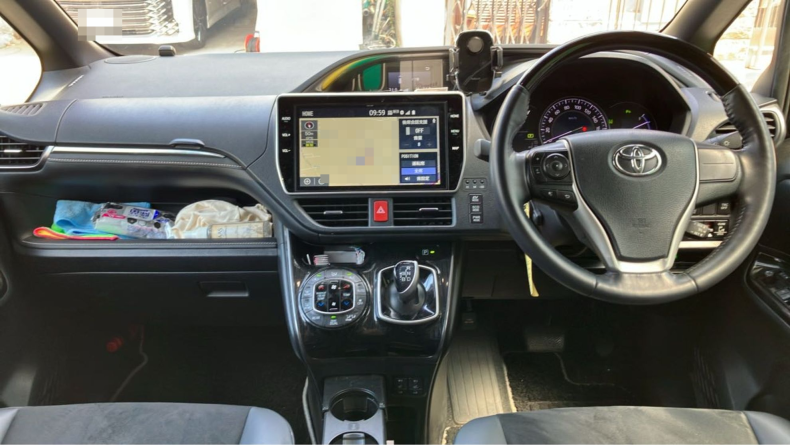 内装インパネ全体