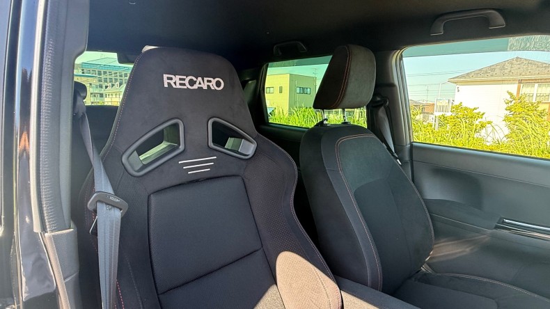 内装前方シート