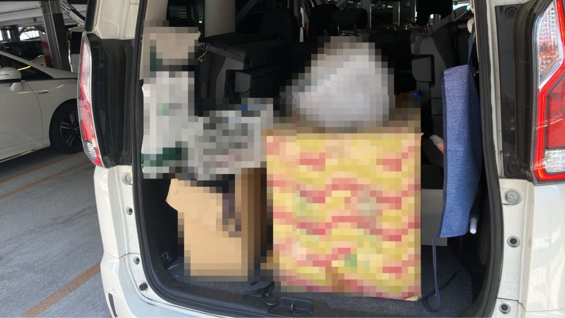 内装トランク