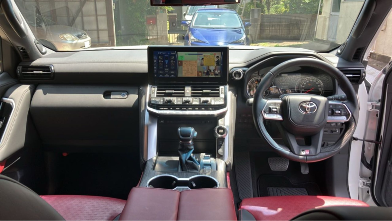 内装インパネ全体