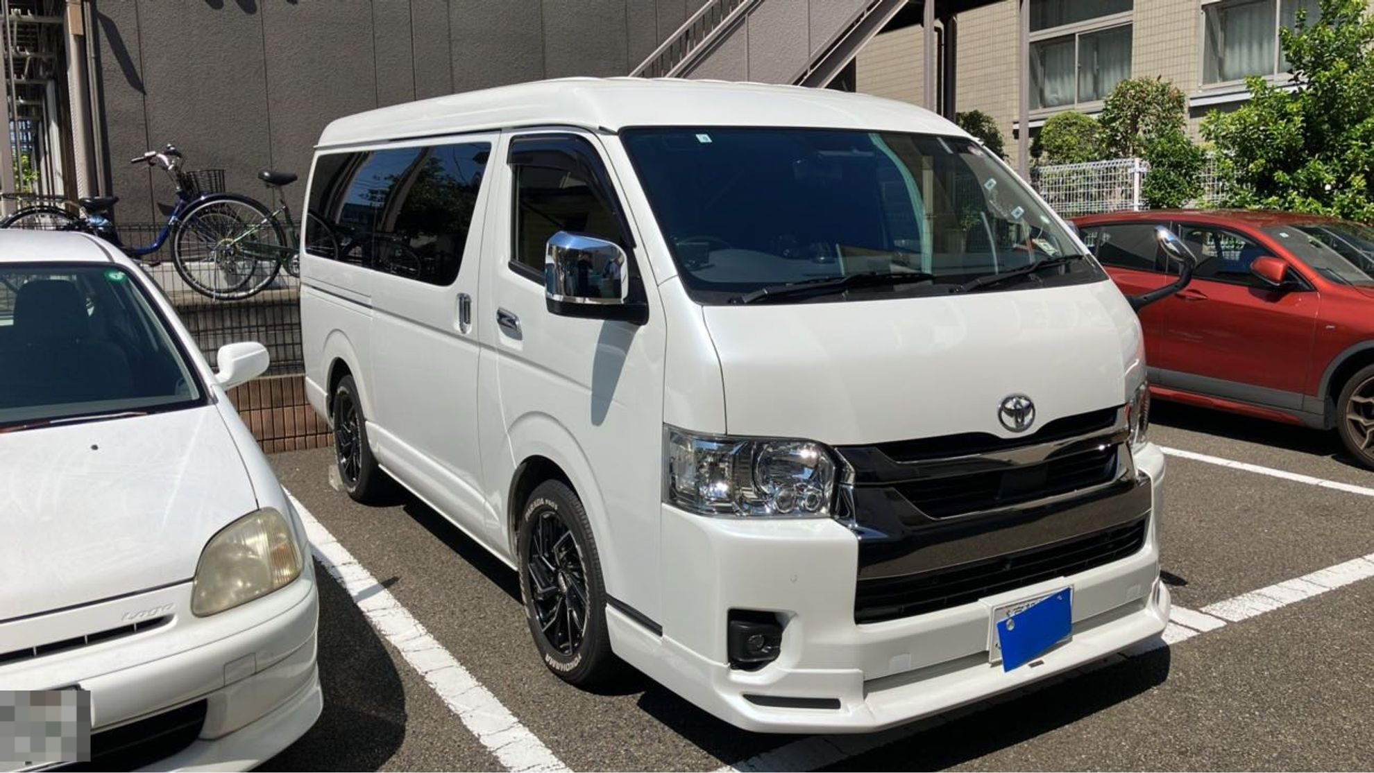 外装右前