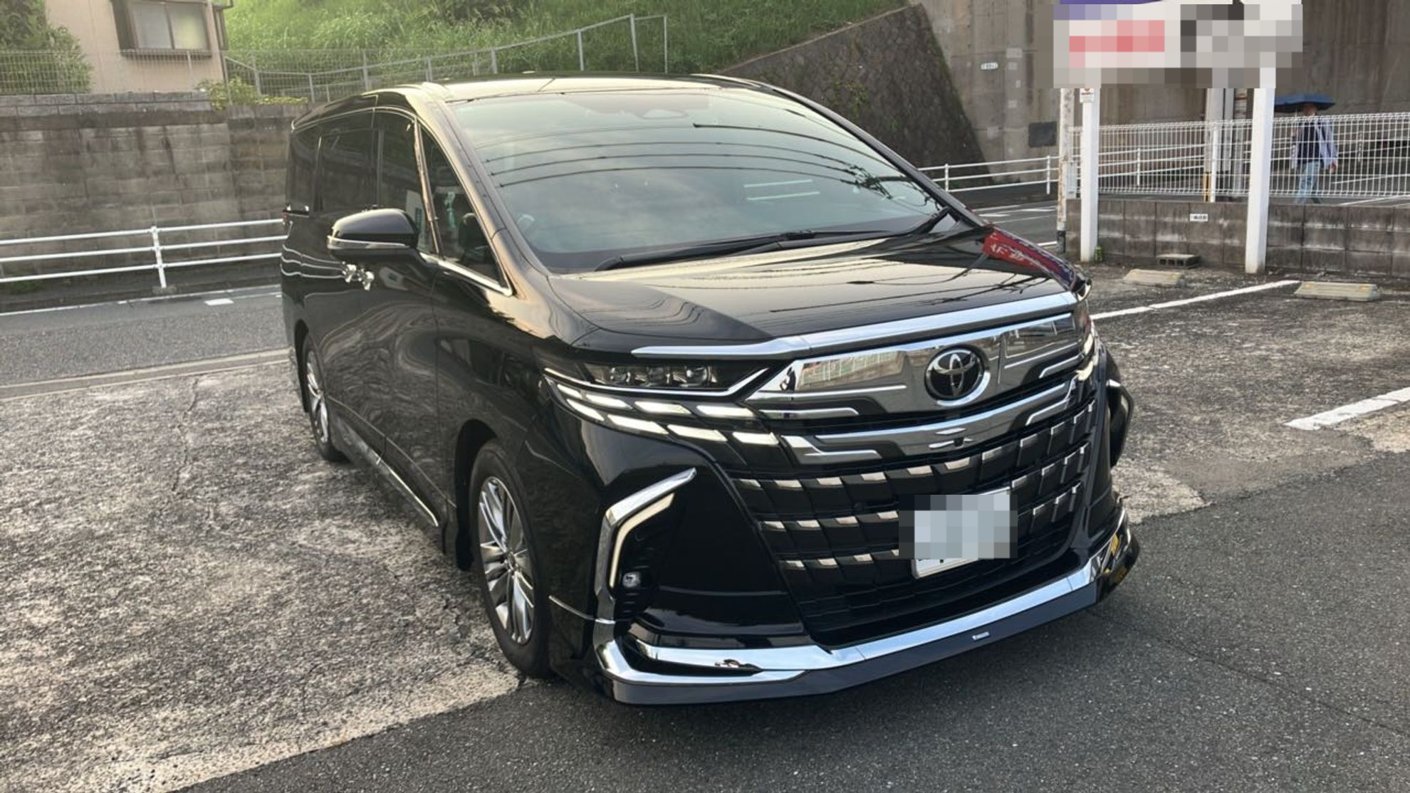 外装右前