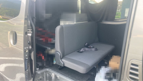 内装後方シート