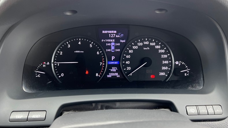 内装メーター