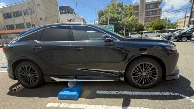 外装右