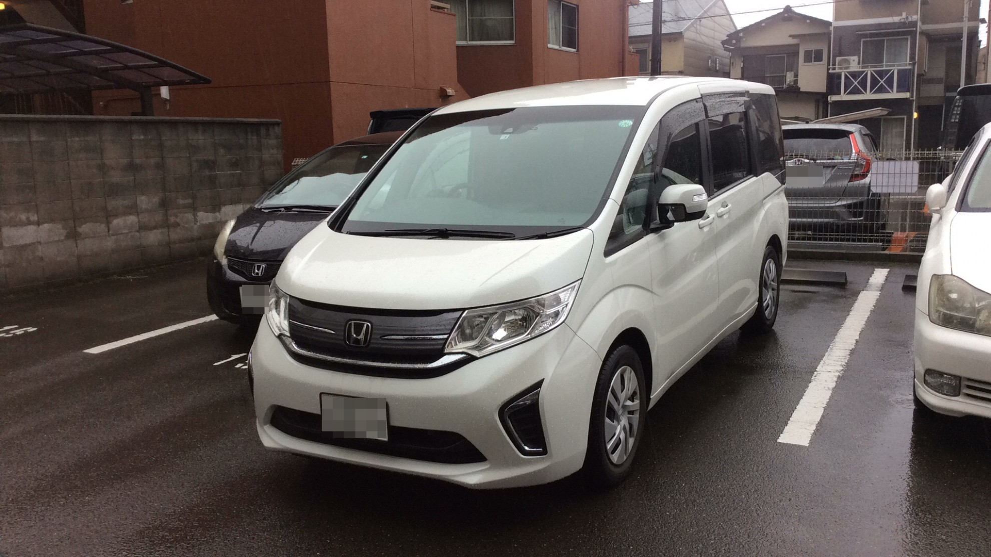 ステップワゴンの中古車買取相場と 高く買取してもらうコツ Sellcaの中古車査定