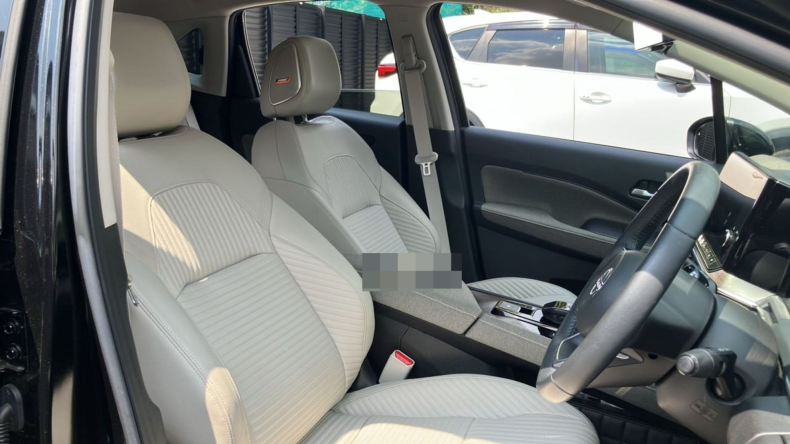 内装前方シート