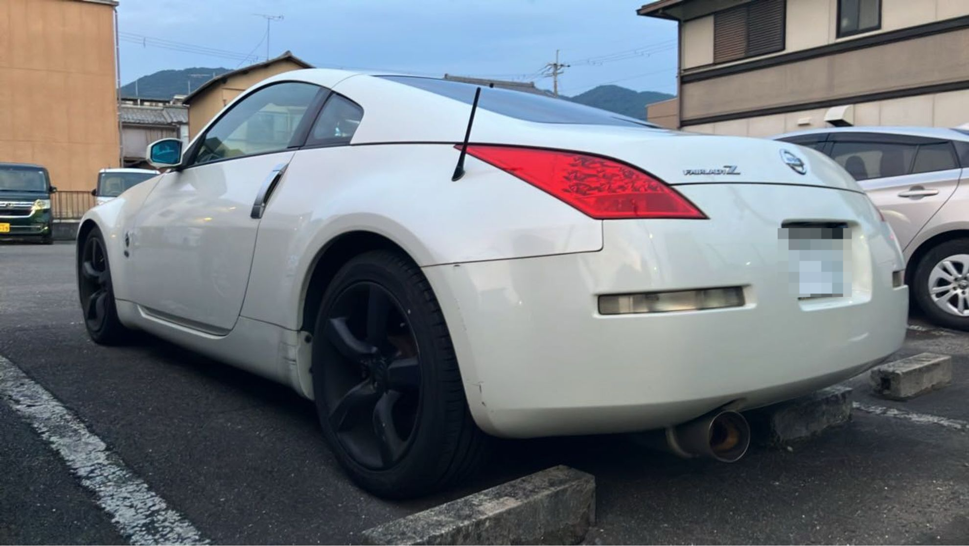 外装左後方